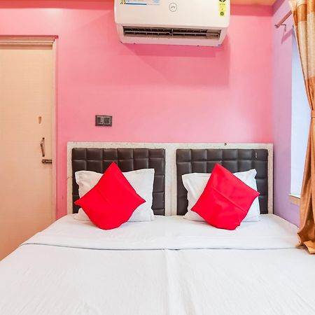 Oyo Flagship Hotel Red Velvet Hugli-Chinsurah Εξωτερικό φωτογραφία