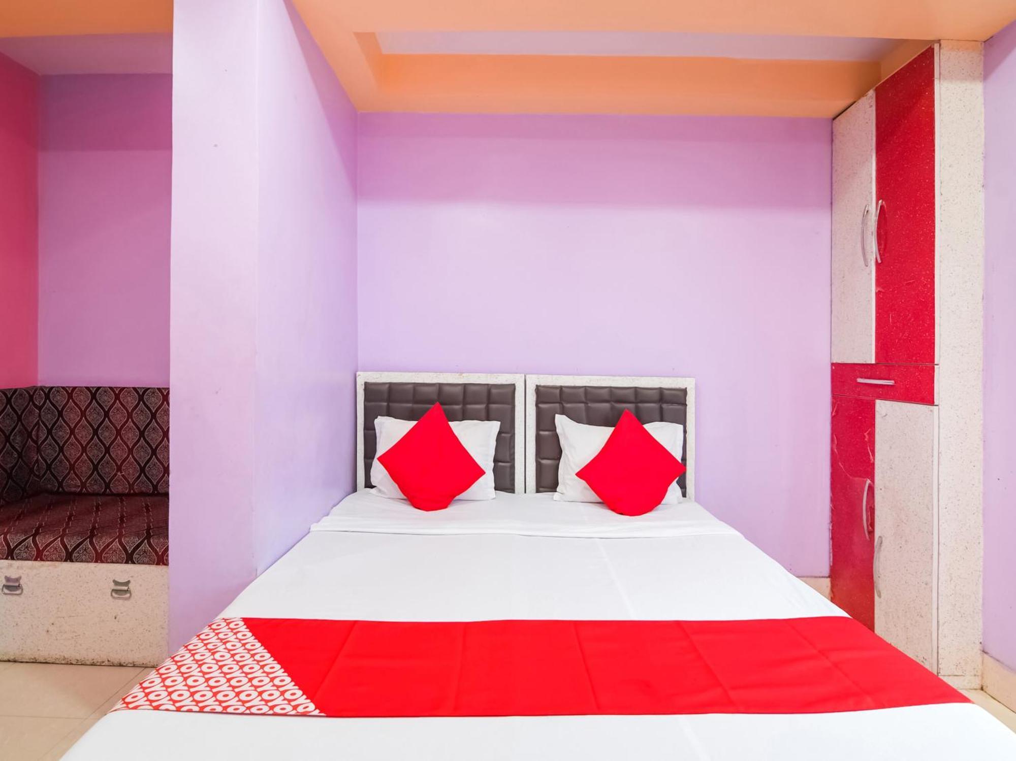 Oyo Flagship Hotel Red Velvet Hugli-Chinsurah Εξωτερικό φωτογραφία